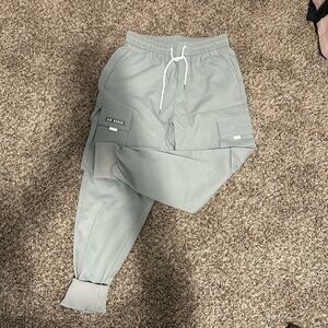 Mens grey cargo joggers